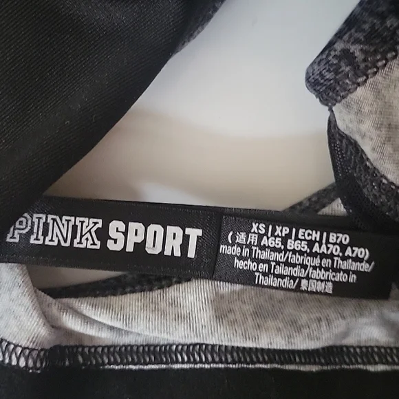VS PINK ULTIMATE LIGHTLY-LINED SPORTS BRA - Picture 7 of 7